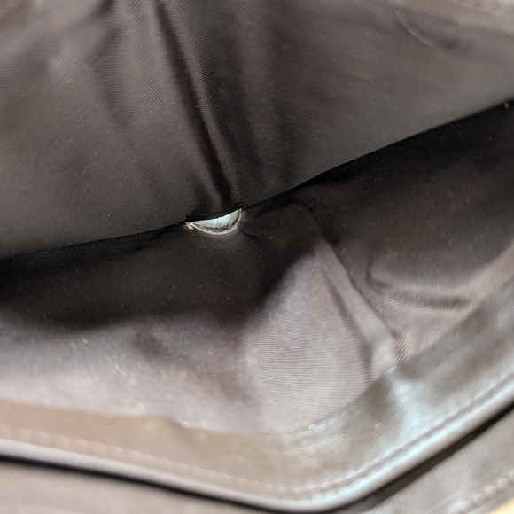 Gucci GG Monogram Wallet 03528882181 with Strap for Crossbody - Picture 15 of 15